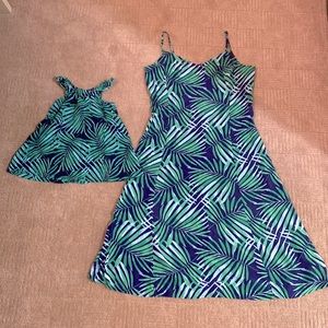 Mommy & me set tropical palm leaf print dresses size 12-18 months / womens large